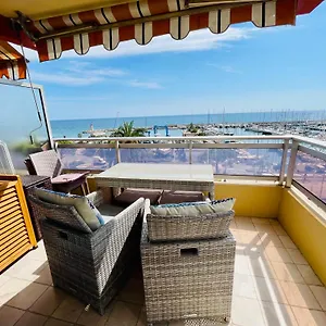 Apartment Superbe En Bord De Mer, Pres Du Centre Et Des Plages, Menton